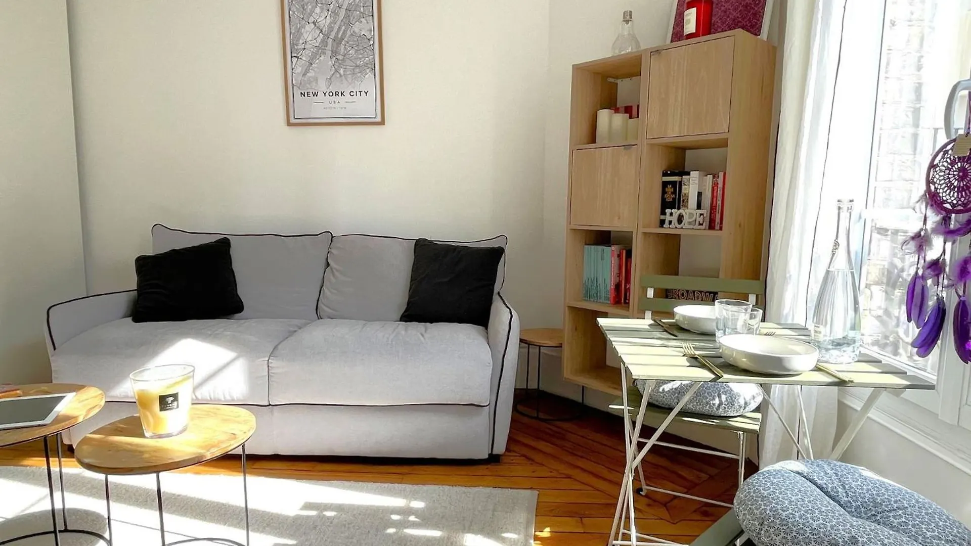 L' Blomet Apartment